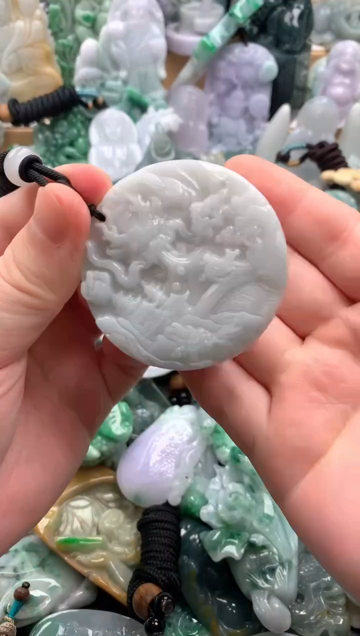 吊坠(不含链)未镶嵌翡翠1