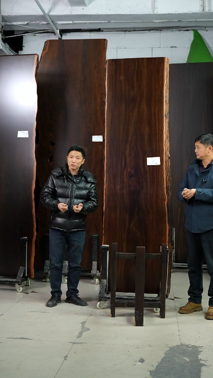 ZT-63大叶紫檀236*68*8加黑三角支架*2