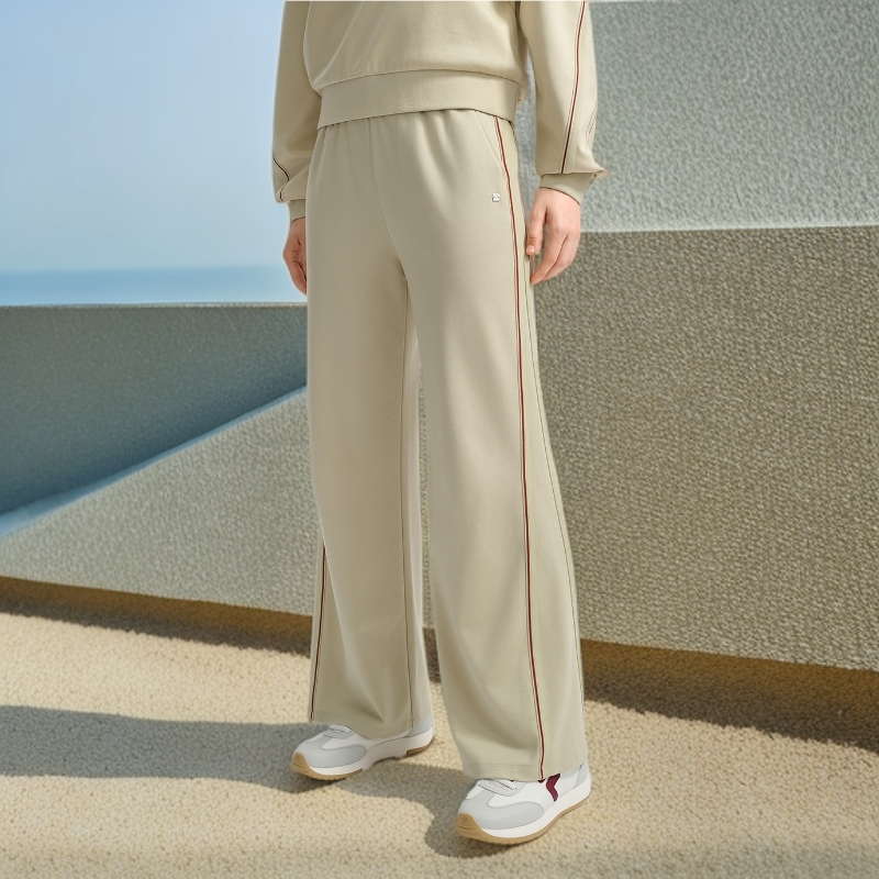 Fila/斐乐2025年早秋新款女户外休闲运动直筒针织长裤F11W533605F