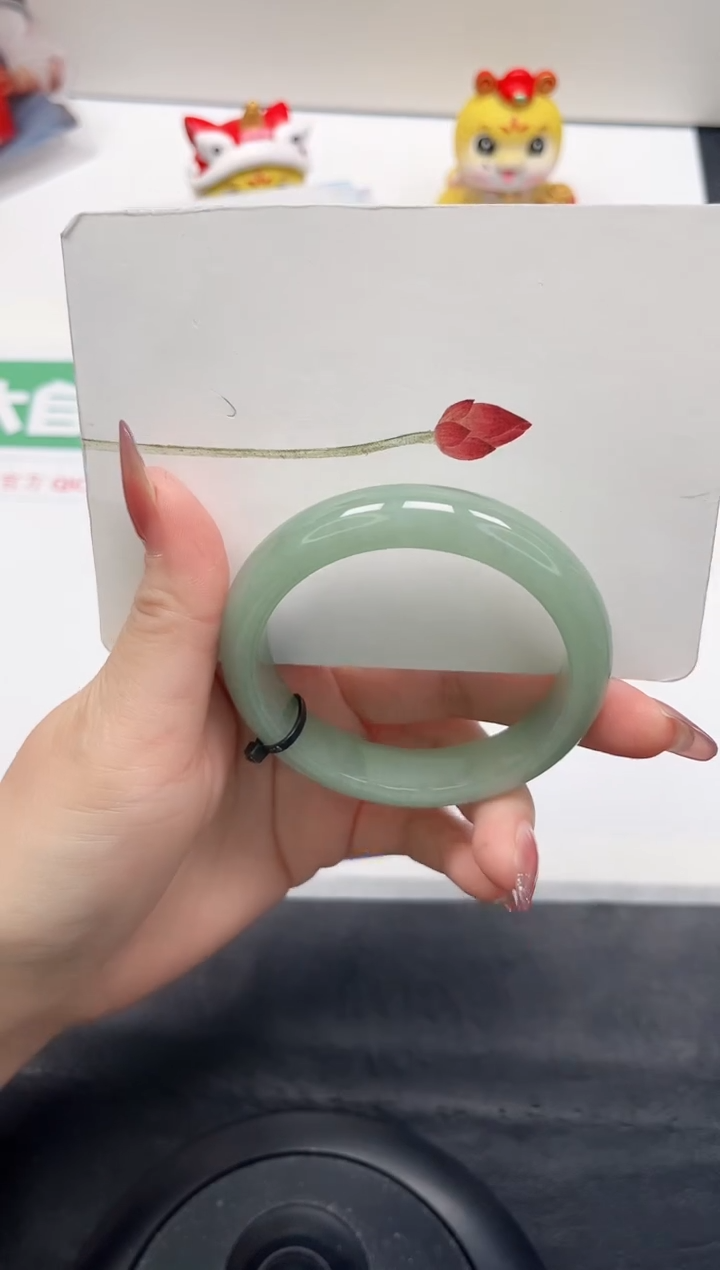 【闪购商品】石英质玉手镯未镶嵌247-56