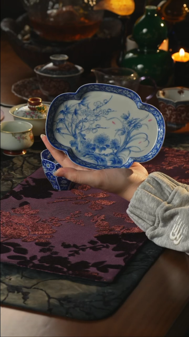 瓷片青樵轩     
