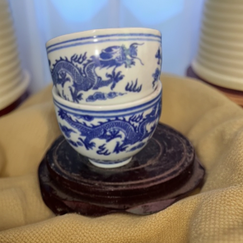 景德镇陶瓷青花釉下双龙小客杯 拍一发二