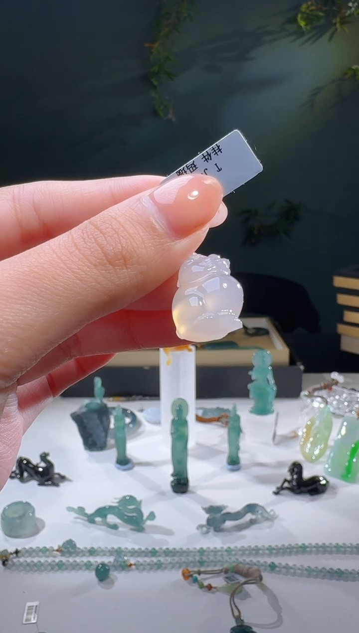 【闪购商品】玛瑙/玉髓颈饰未镶嵌         