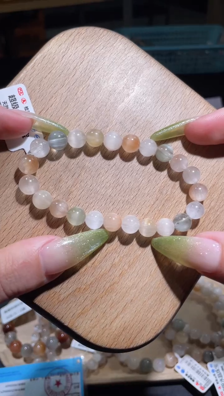 【闪购商品】水晶手链未镶嵌184号多样性发货一O 约8+