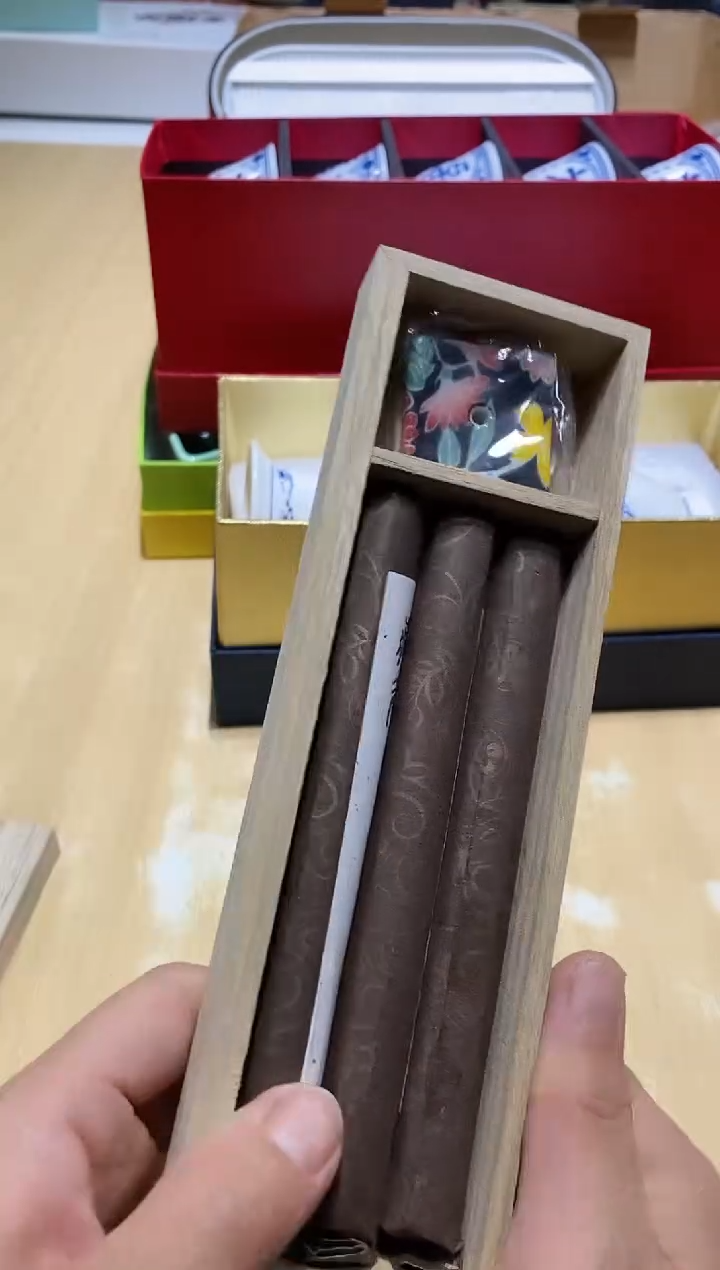 瓷片生活的本意就是开心@@1