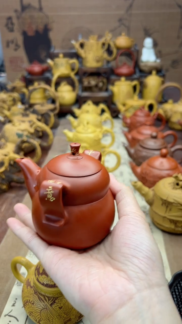 【闪购商品】紫砂茶壶朱泥葫芦手抓壶