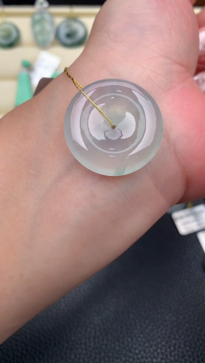 【闪购商品】翡翠颈饰未镶嵌D662