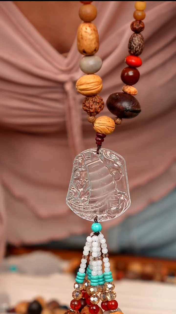 水晶摆件未镶嵌车挂01