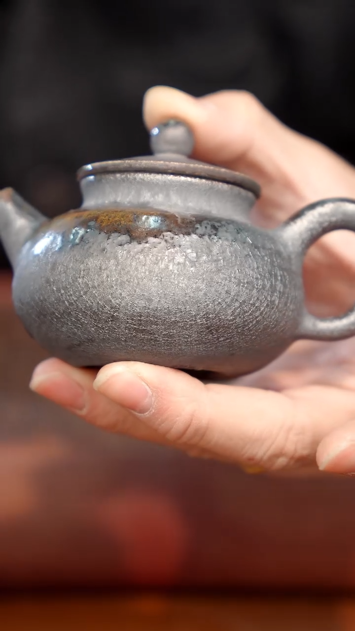 陶瓷奢瓷/瑞寅柴烧茶器（壶）330微瑕