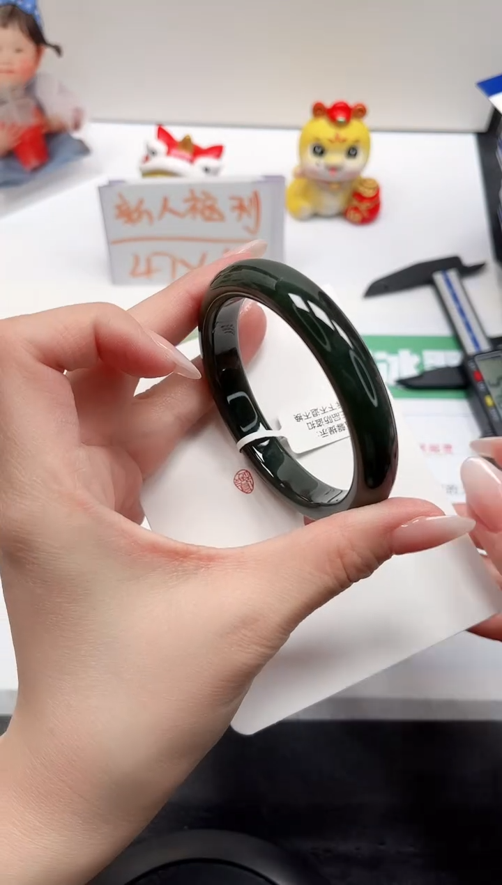 【闪购商品】和田玉手镯未镶嵌339-57.7