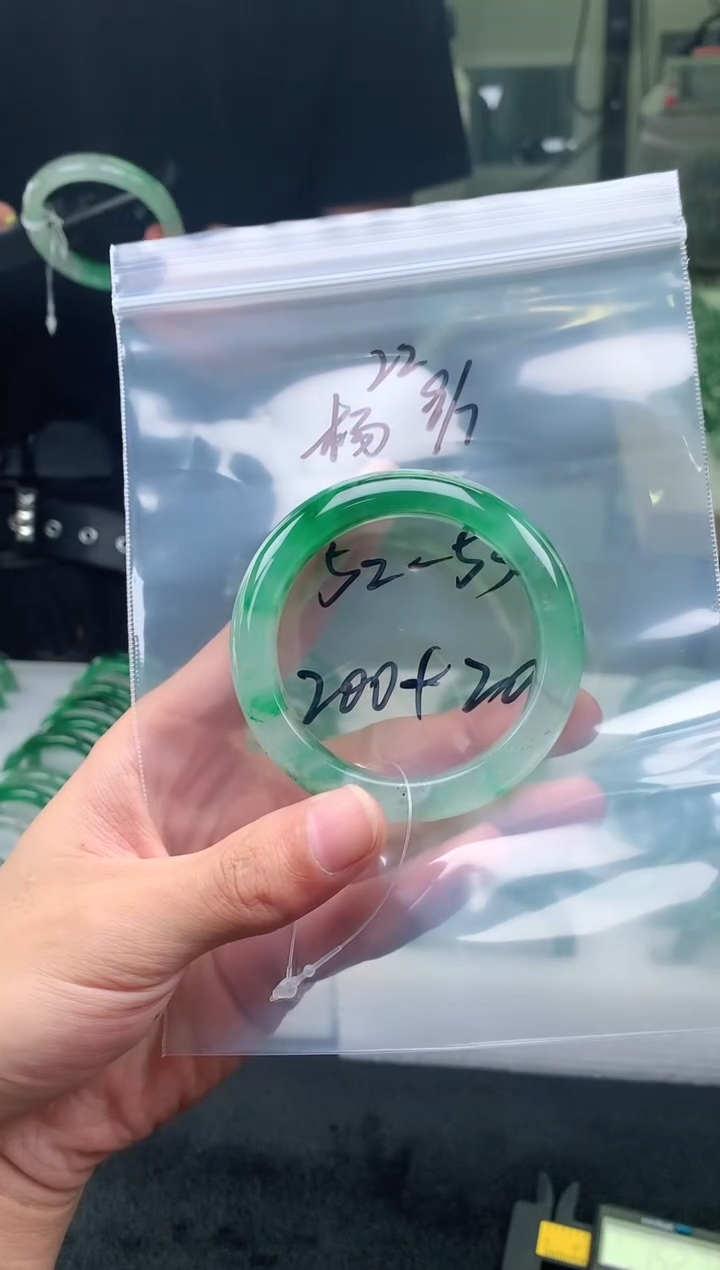 未镶嵌手镯石英质玉非洲翠手镯52-53圈口22号