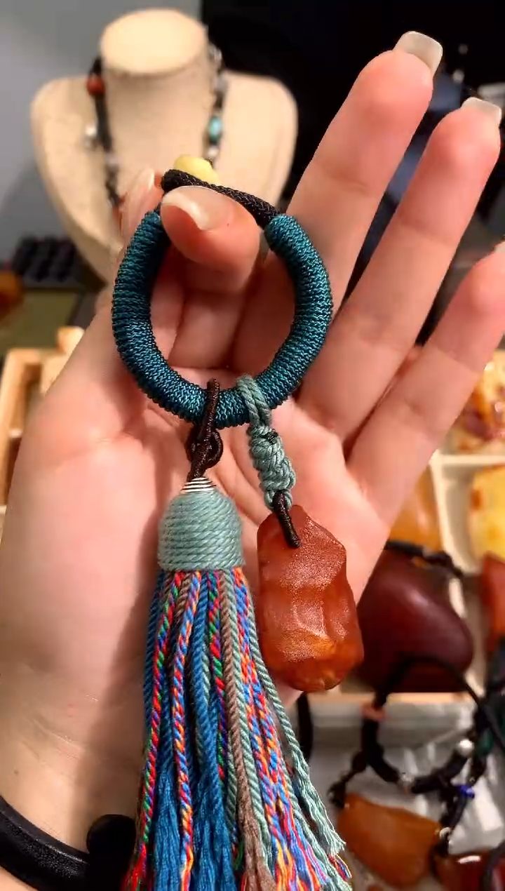 【闪购商品】蜜蜡裸石未镶嵌似玉