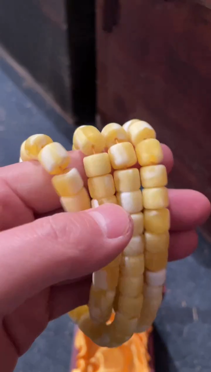 【闪购商品】蜜蜡颈饰未镶嵌黄蜜桶108