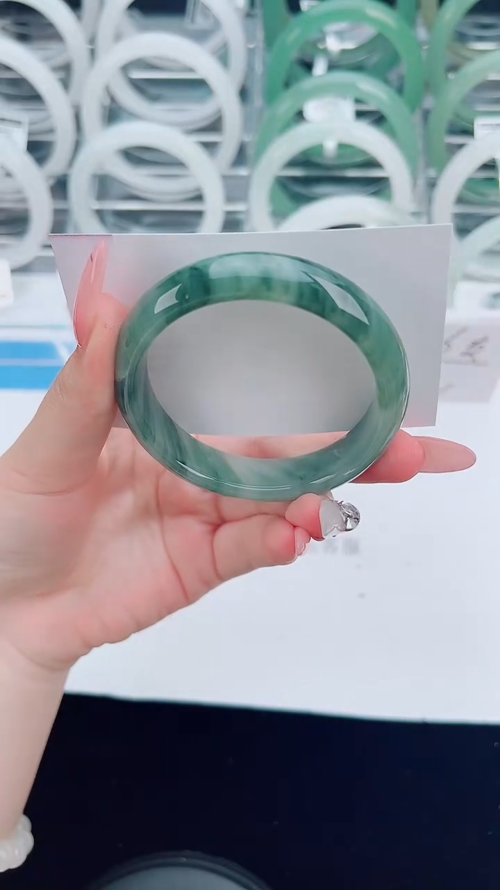 未镶嵌手镯石英质玉132-53/54