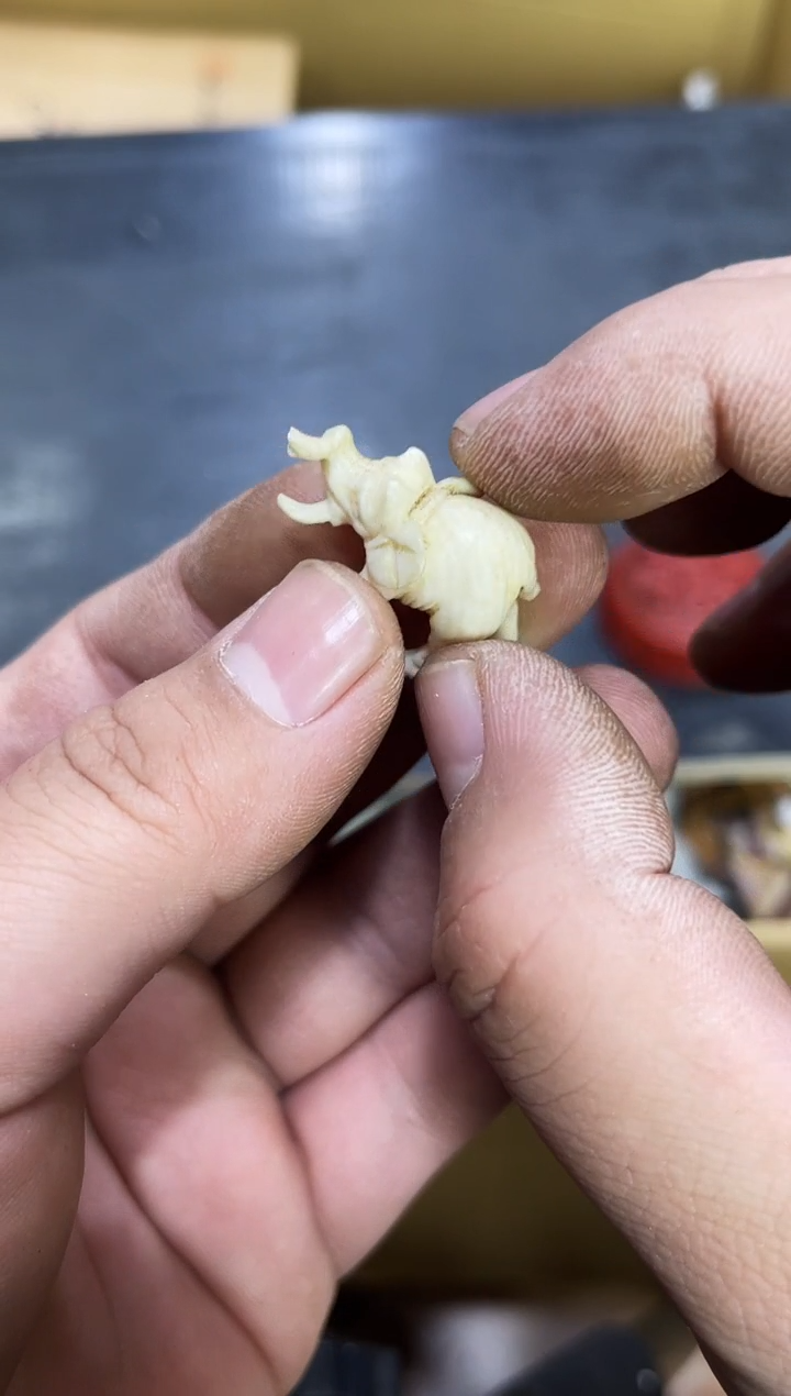 塑料 如图所示 阁集工艺品