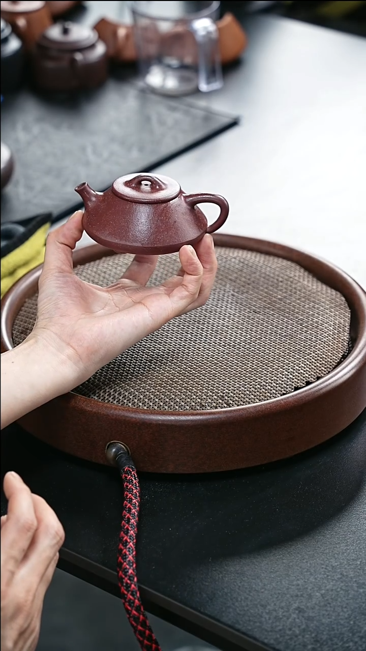 茶壶紫砂韵瓢-紫玉金砂-全手工微微瑕-150cc