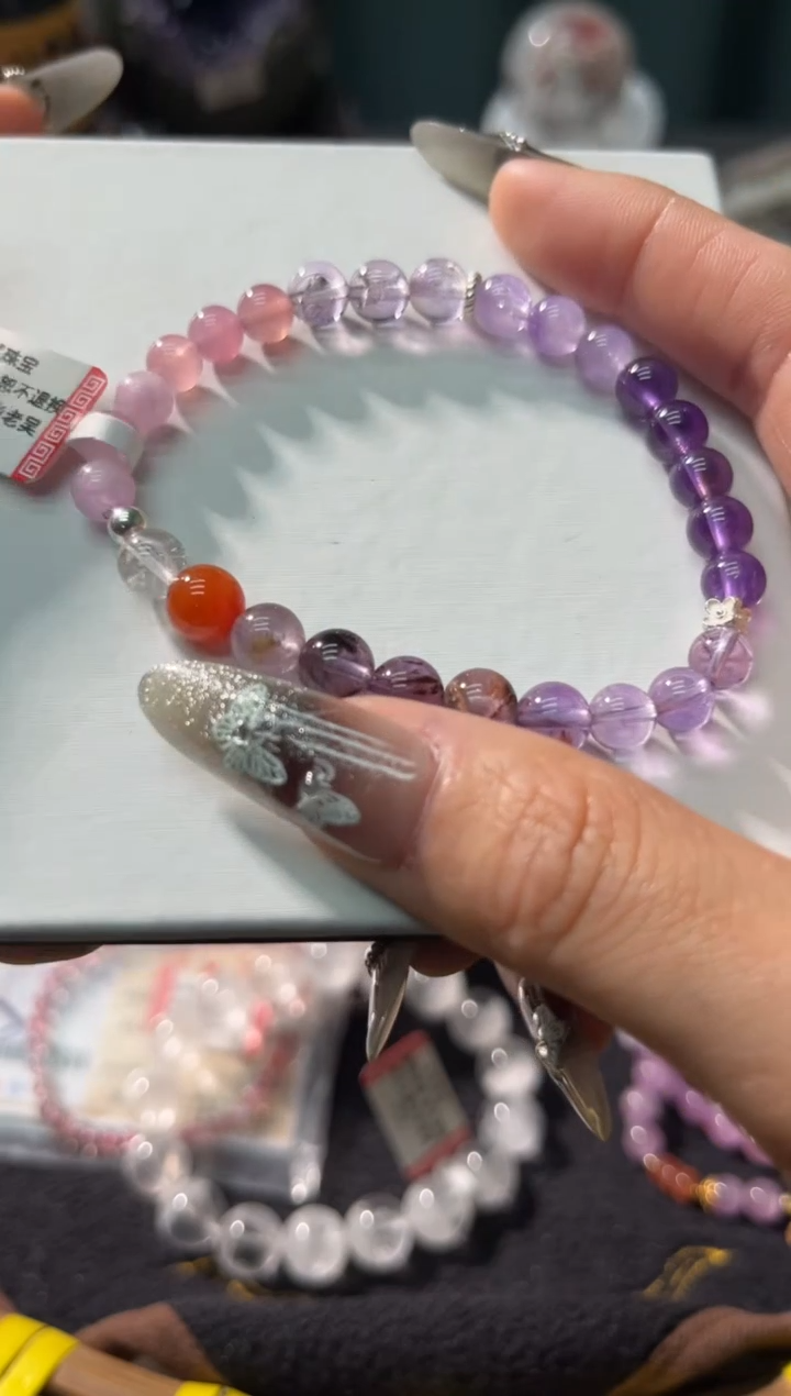 【闪购商品】水晶手链未镶嵌80多样性发其一/