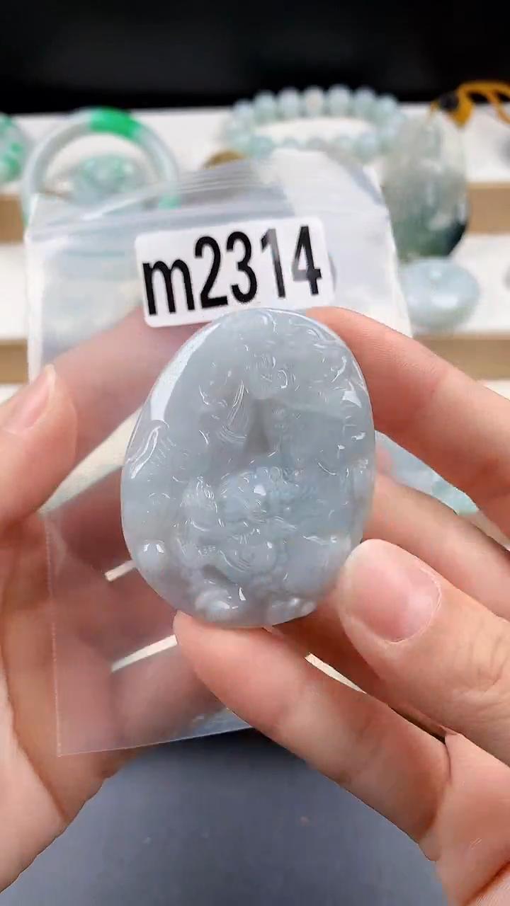 颈饰未镶嵌翡翠颈饰未镶嵌缅甸天然翡翠吊坠