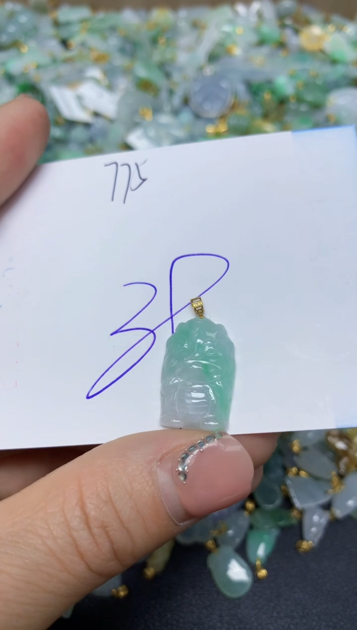 【闪购商品】翡翠挂件18K金镶嵌 天然翡翠A货