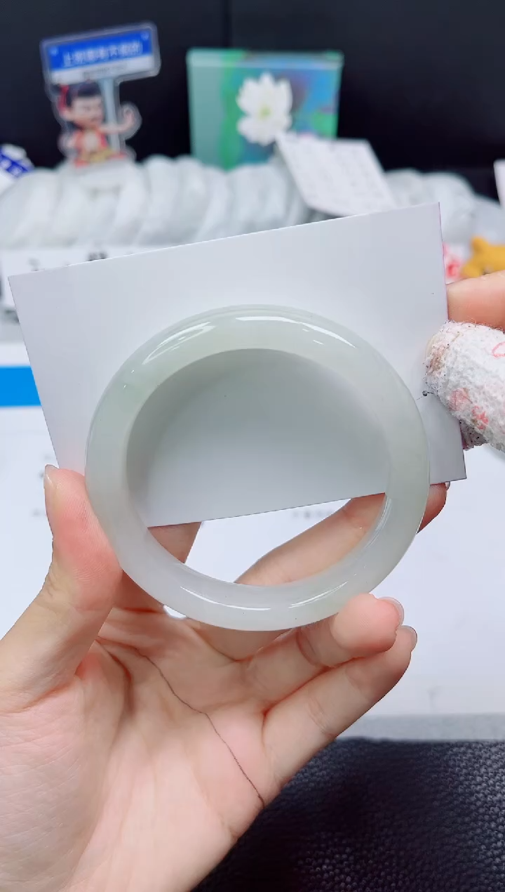 石英质玉手镯未镶嵌355-56