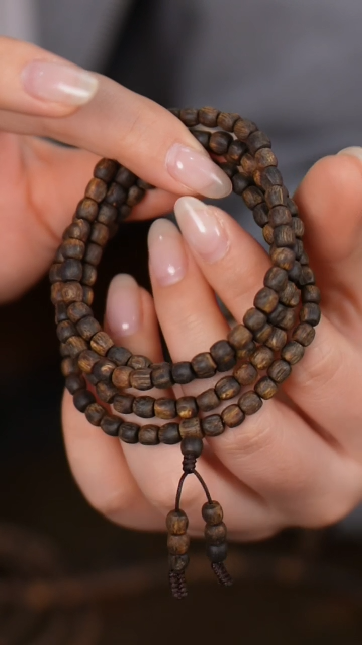 【闪购商品】沉香手串S25010301乌身沉水