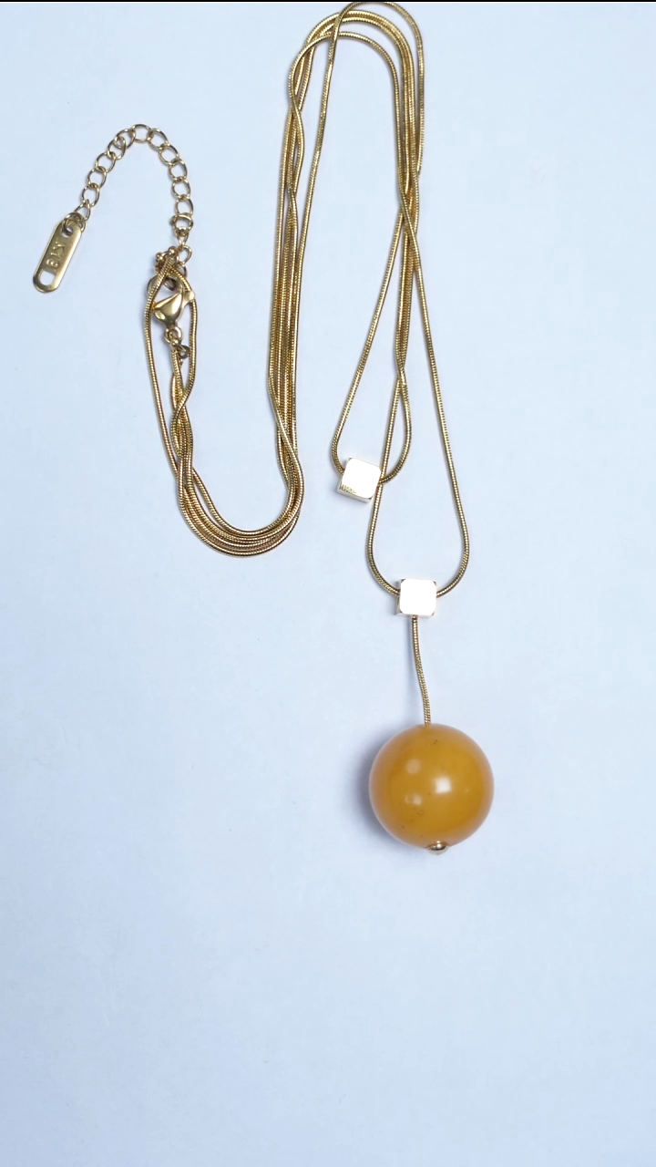 蜜蜡颈饰未镶嵌花蜡圆珠吊坠【微瑕】