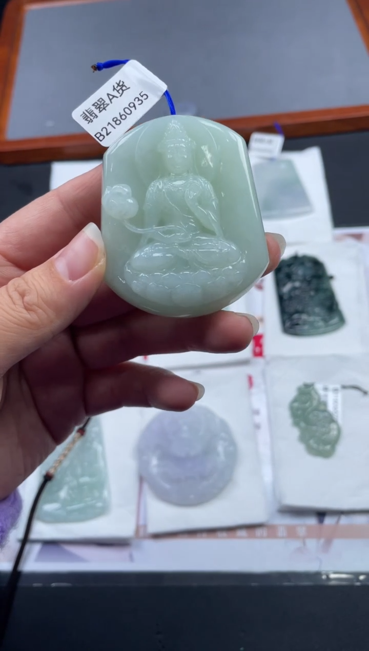 【闪购商品】定制翡翠未镶嵌01-16HDJT0134105