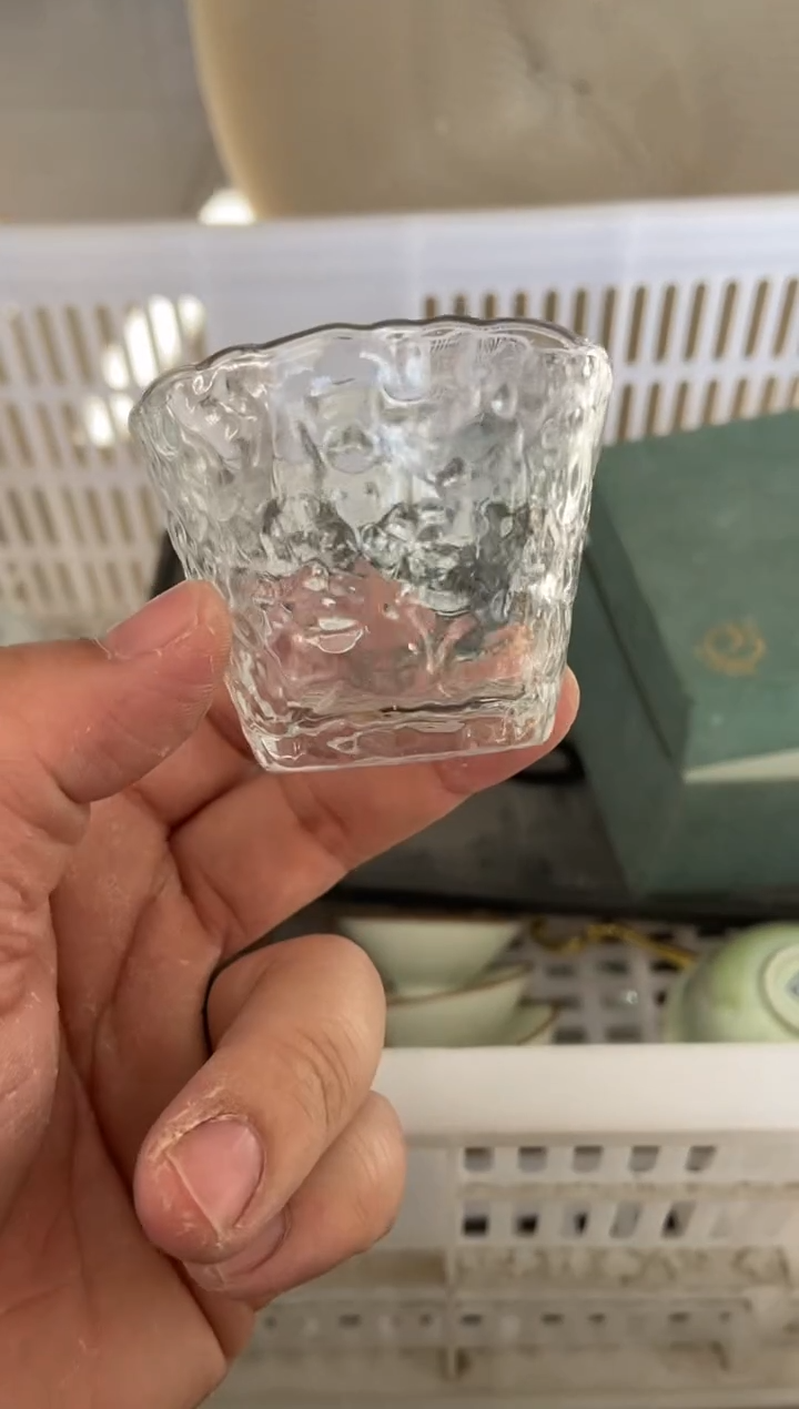 杯子瓷无运费险有瑕疵的摄影的产品有使用过的痕迹有点脏介意勿拍
