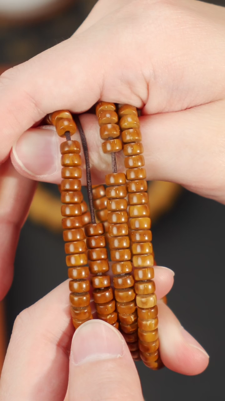 【闪购商品】紫金鼠手串药片脖挂