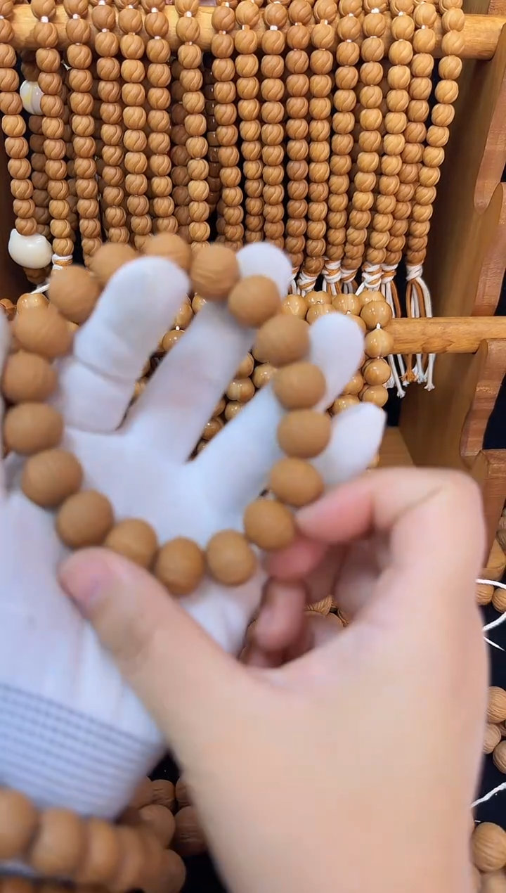 手串桃核闪购土豪非全品
