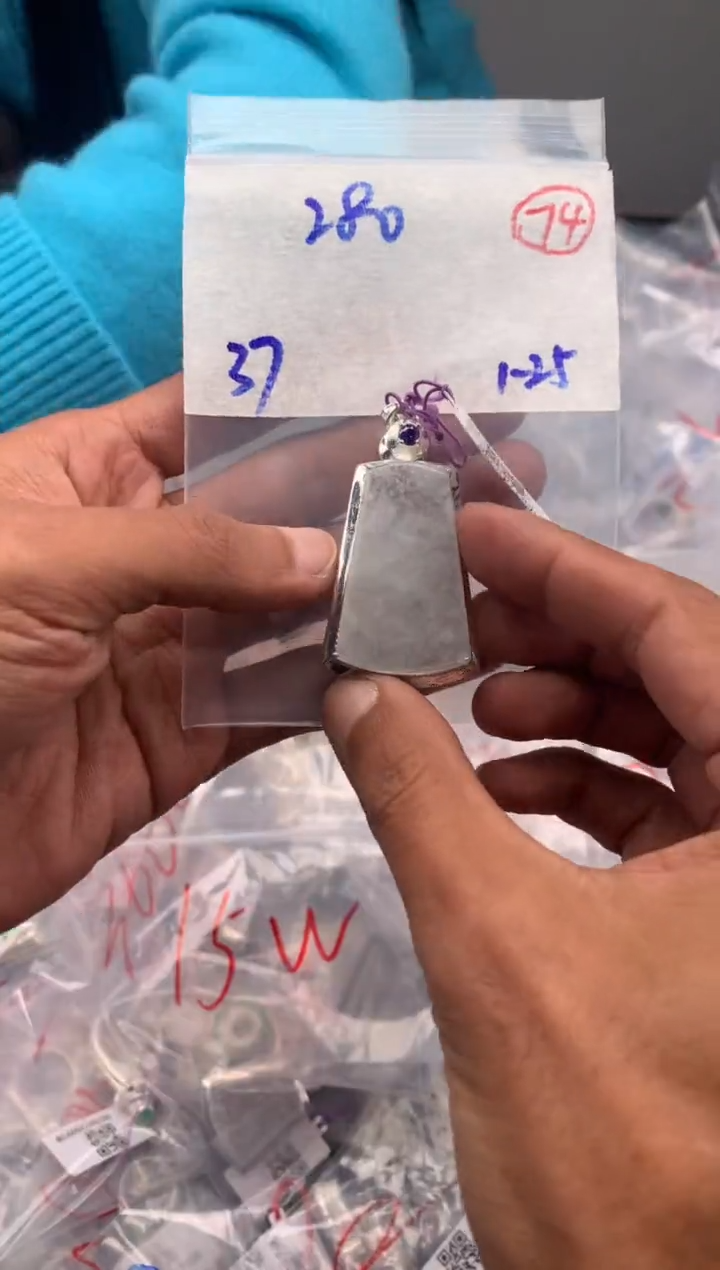 【闪购商品】定制翡翠未镶嵌毛货需精细抛光拍一发一