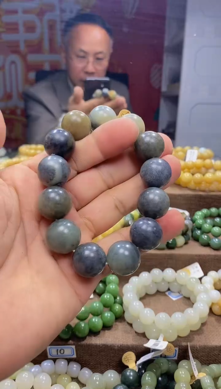 【闪购商品】和田玉手串未镶嵌，