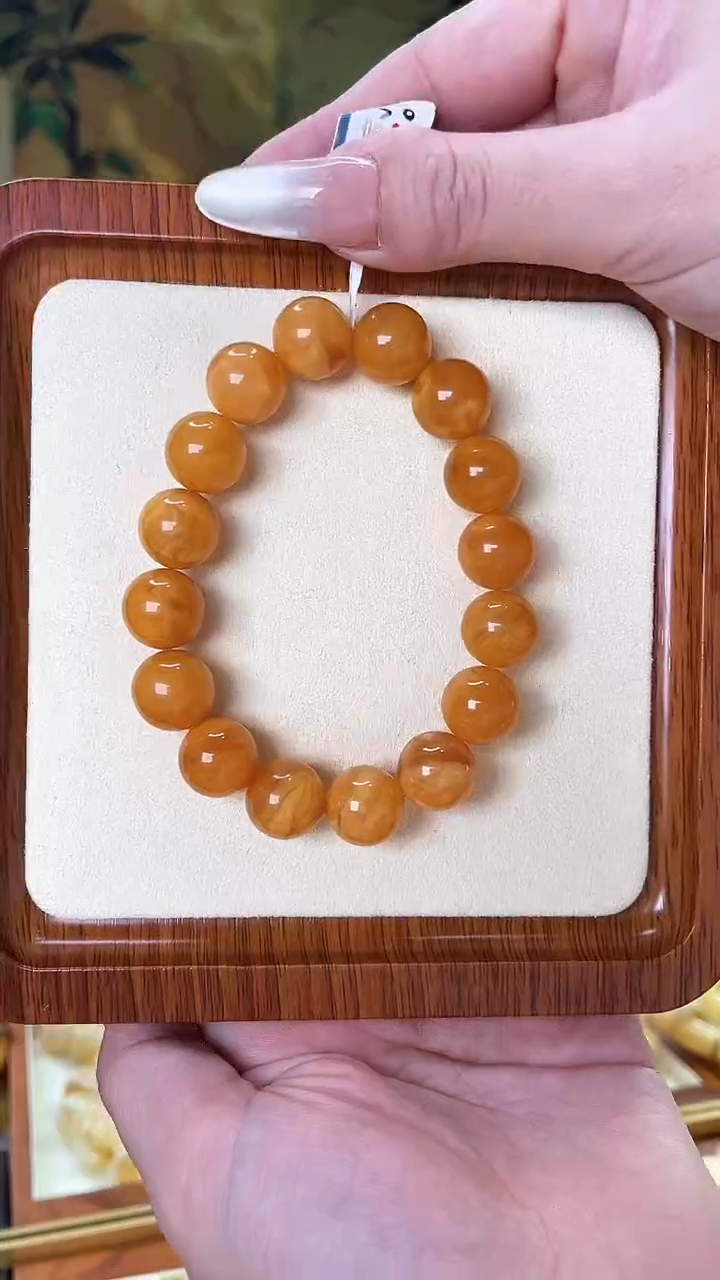 【闪购商品】蜜蜡裸石未镶嵌手串