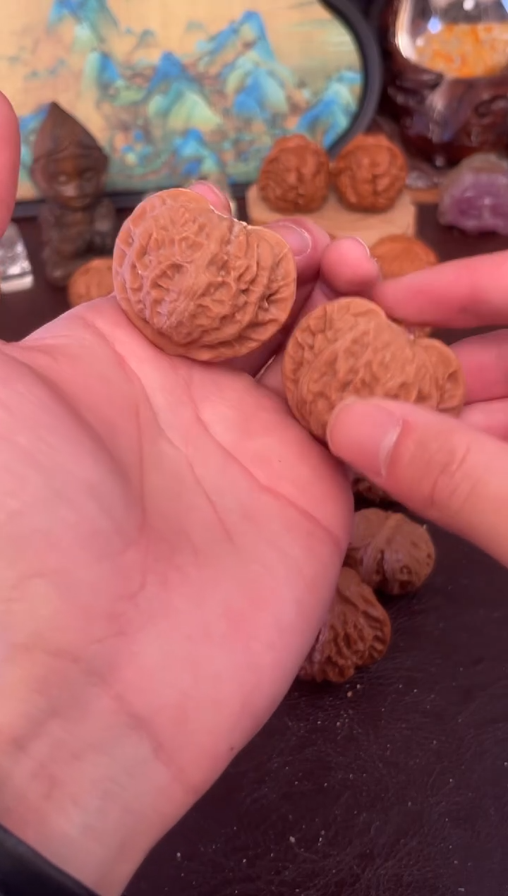 吊坠猴头核桃42宫灯