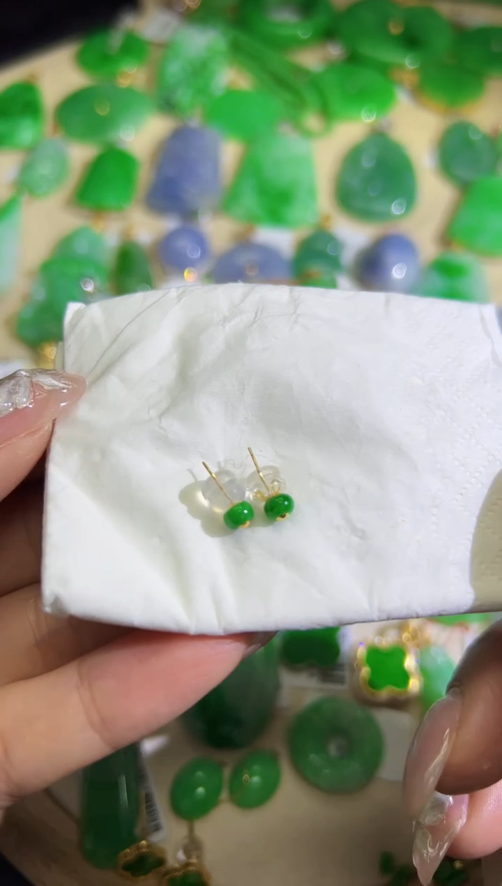 【闪购商品】翡翠耳饰18K金镶嵌Q缅料A货翡翠/多样性发货/一件