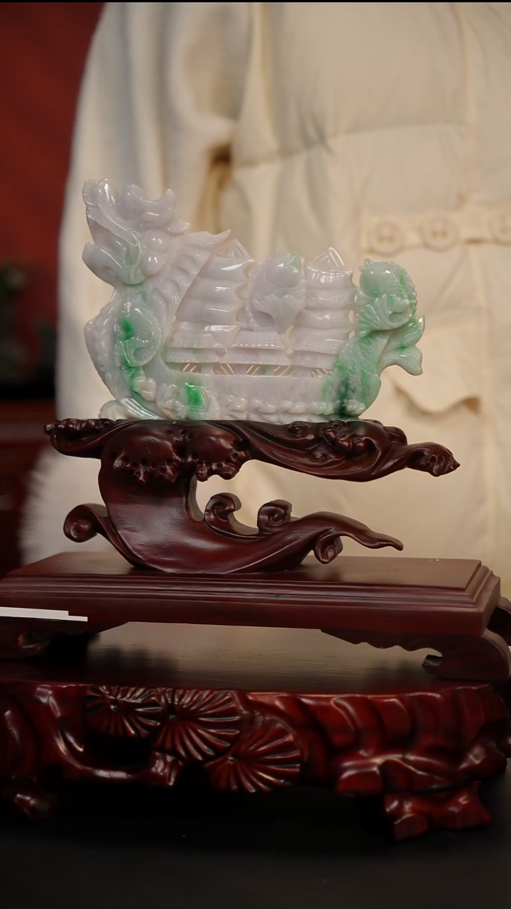 未镶嵌摆件翡翠龙腾四海