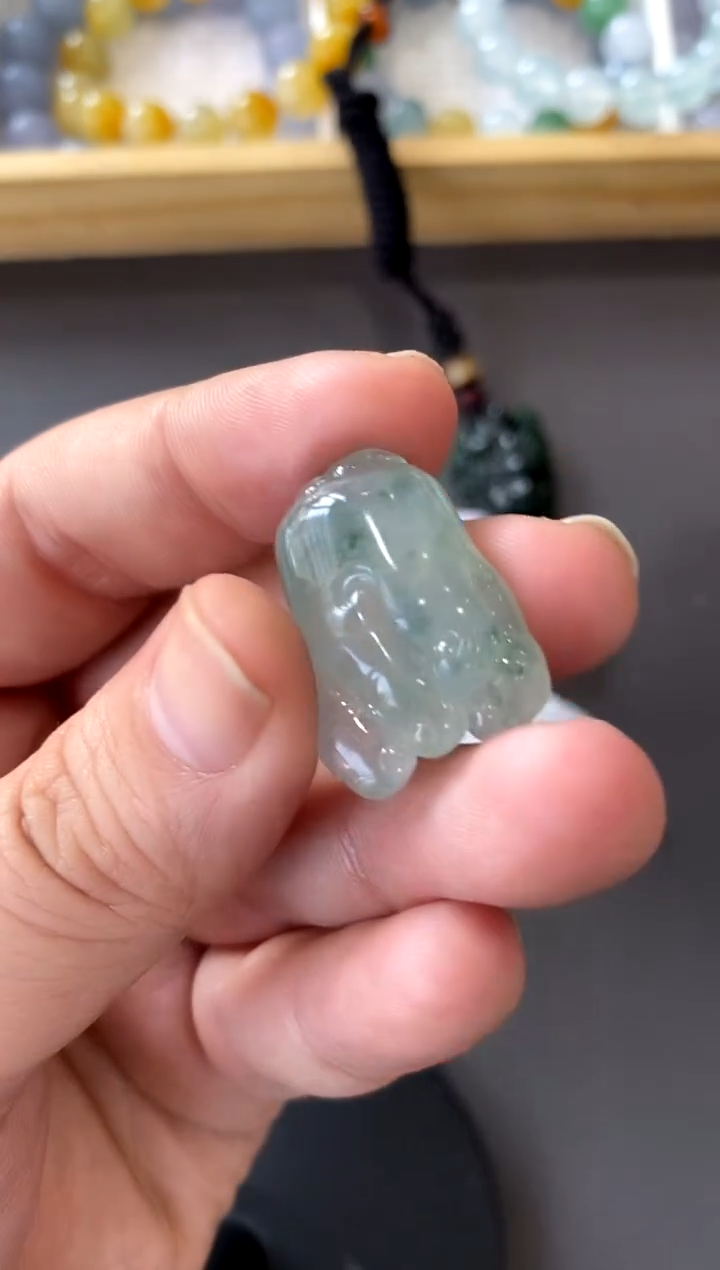 【闪购商品】定制翡翠未镶嵌佛手瓜