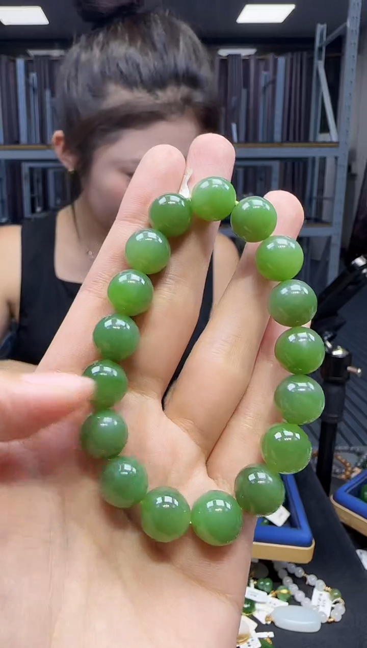 手串未镶嵌和田玉1