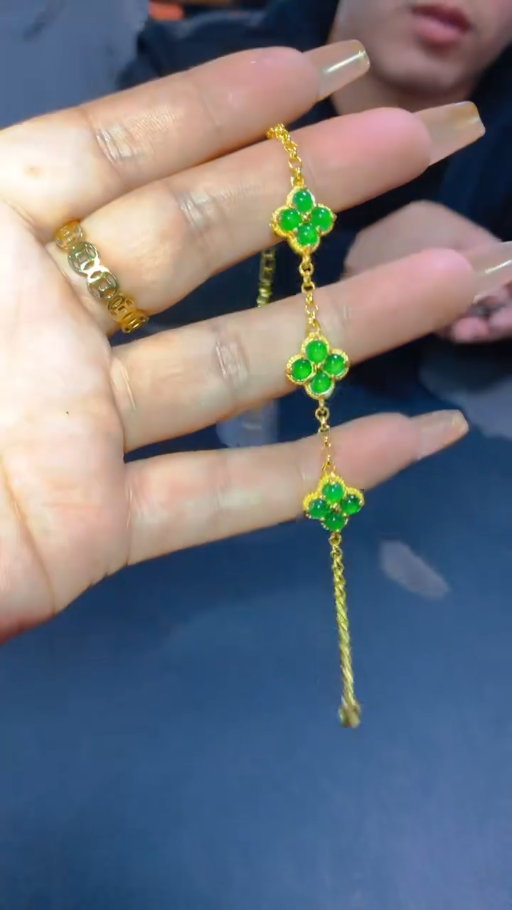 【闪购商品】翡翠手链未镶嵌0682641621多样性发其一