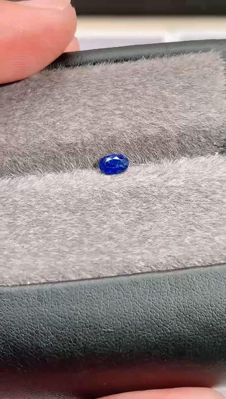 裸石蓝宝石0.44-9.9天然蓝宝石