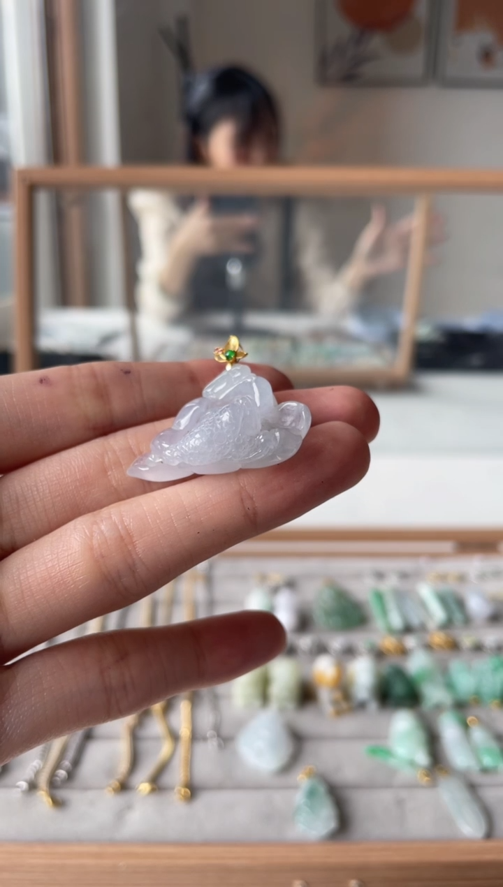 【闪购商品】翡翠颈饰未镶嵌翡翠鱼