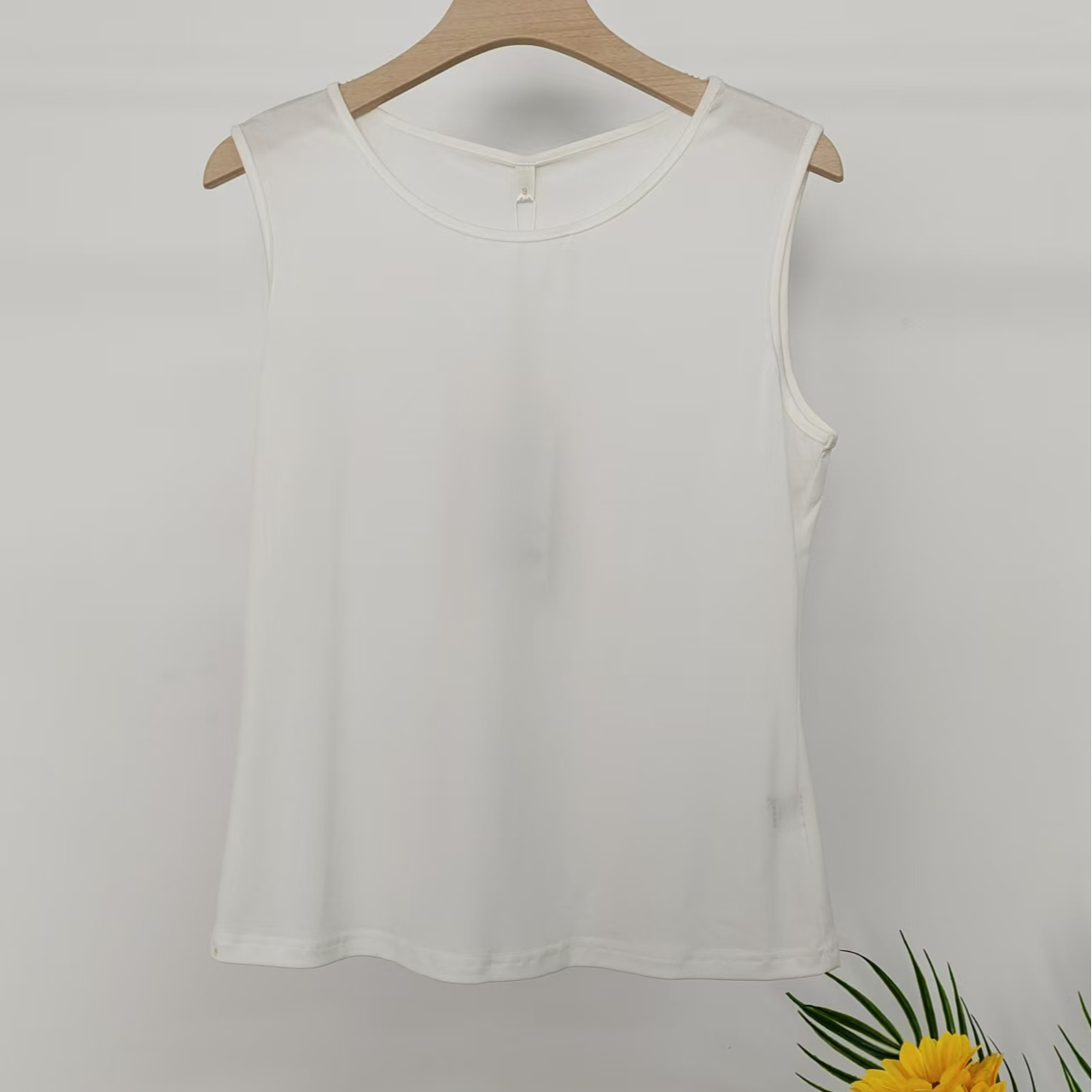 纯色背心女内搭松直筒无袖坎肩打底T恤衫X001