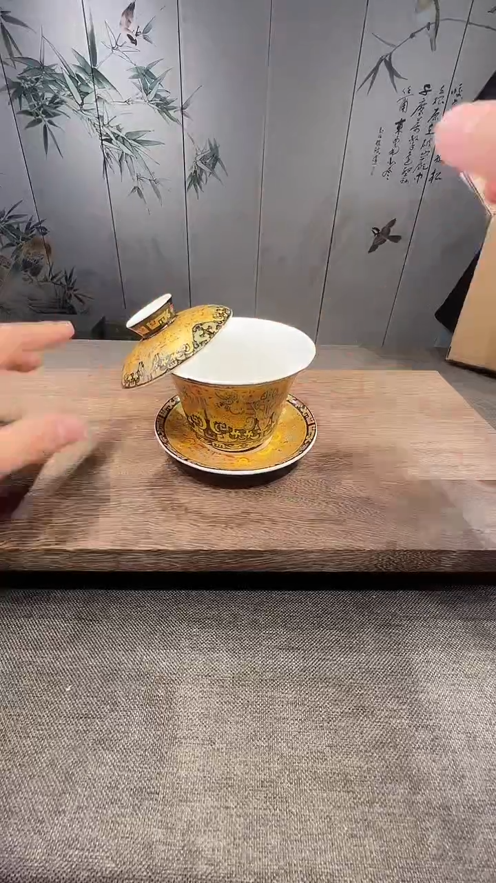 @微光茶器唐卡悬停盖碗G1993