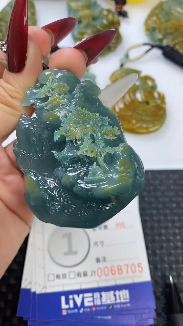 【闪购商品】翡翠颈饰未镶嵌1111111111111111