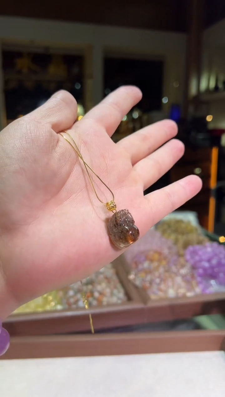吊坠(赠链)未镶嵌水晶黑金超七貔貅吊坠（多样性发一）
