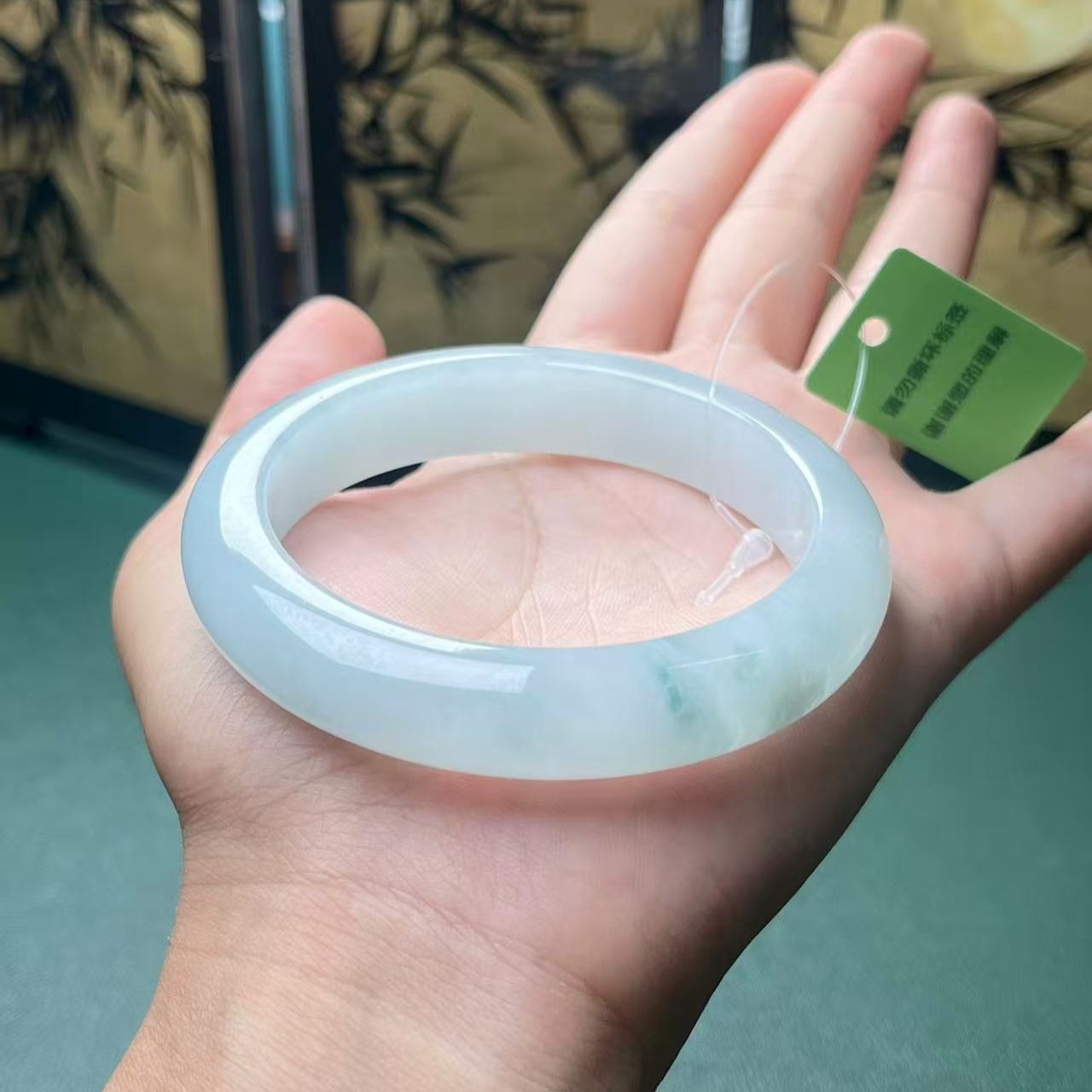 天然.保真.老坑种55+圈-天然缅甸A货翡翠.糯冰-飘绿花-25060206