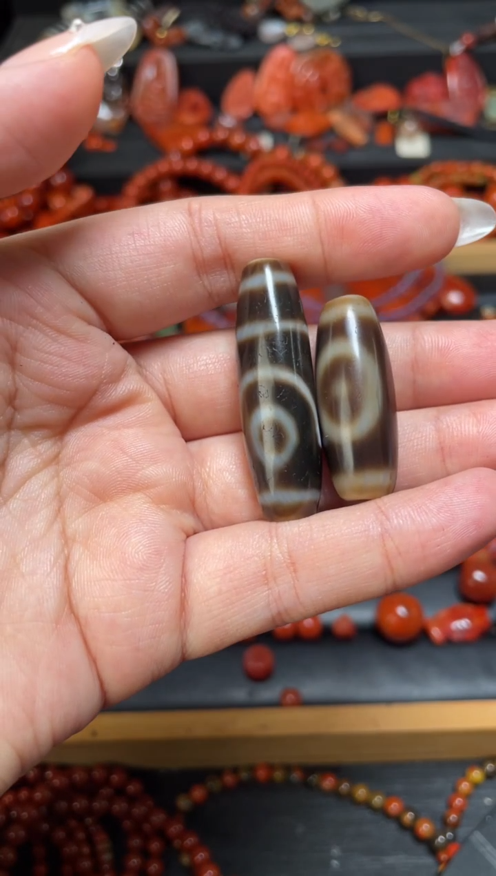 足铂镶嵌59玛瑙/玉髓配饰