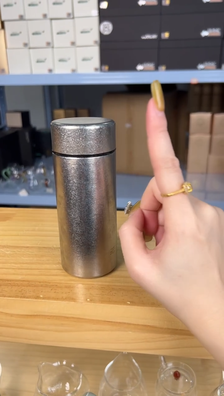 态极-纯钛乐兜杯钛本色