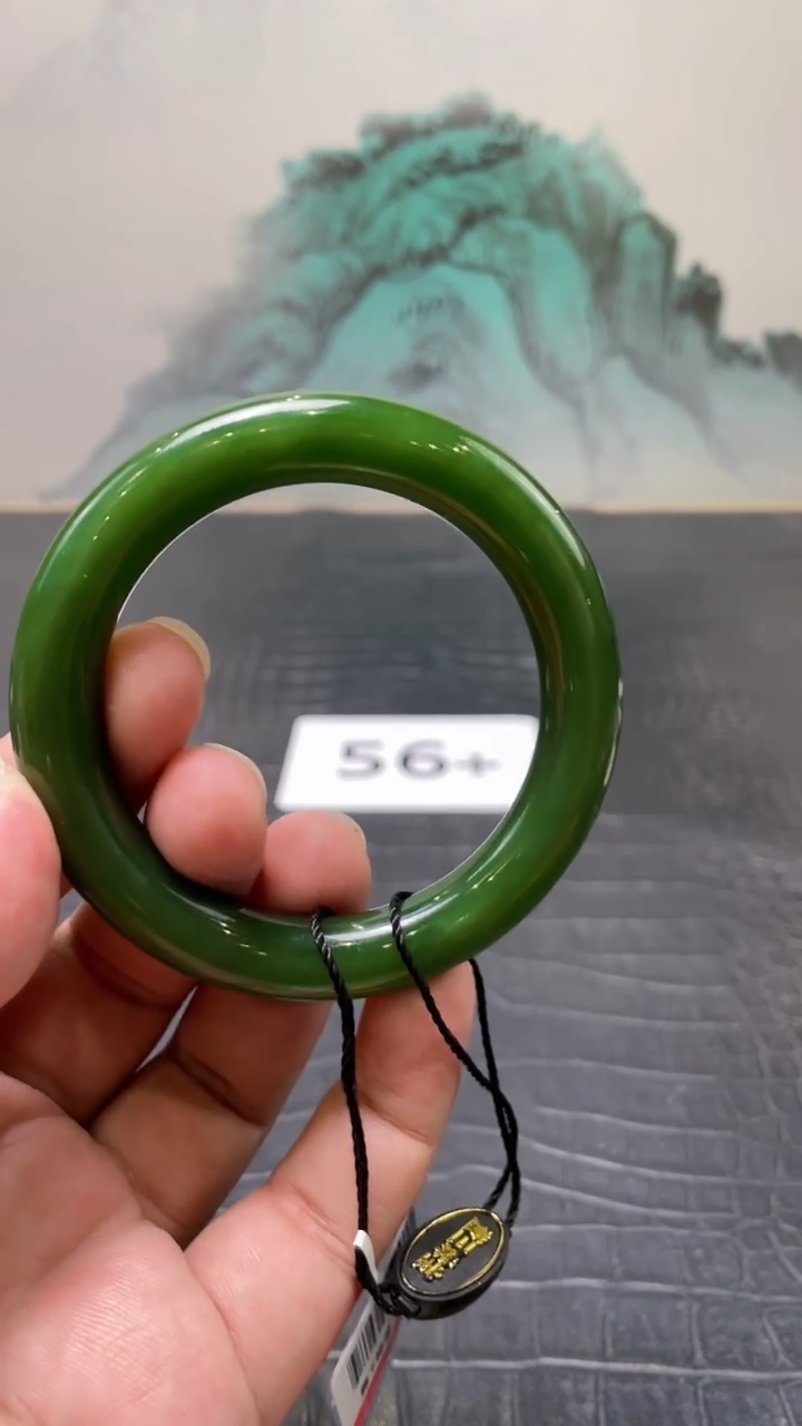 未镶嵌手镯和田玉（碧玉）小*豚56+