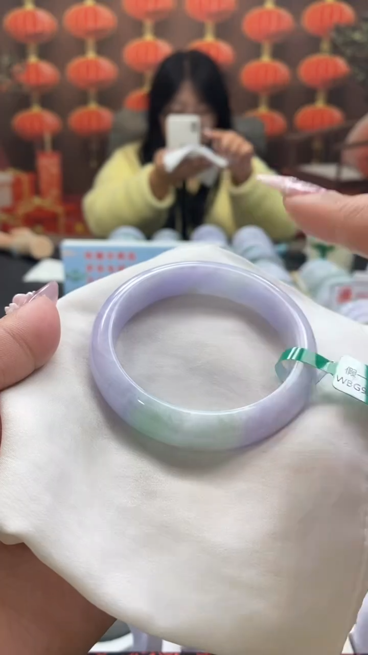 【闪购商品】翡翠手镯未镶嵌00003098